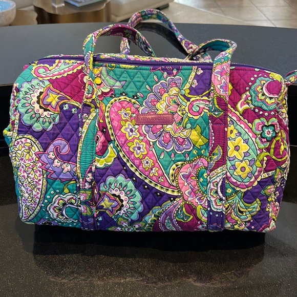 Vera Bradley Handbags - Vera Bradley overnight bag. Quilted .  Like new. .